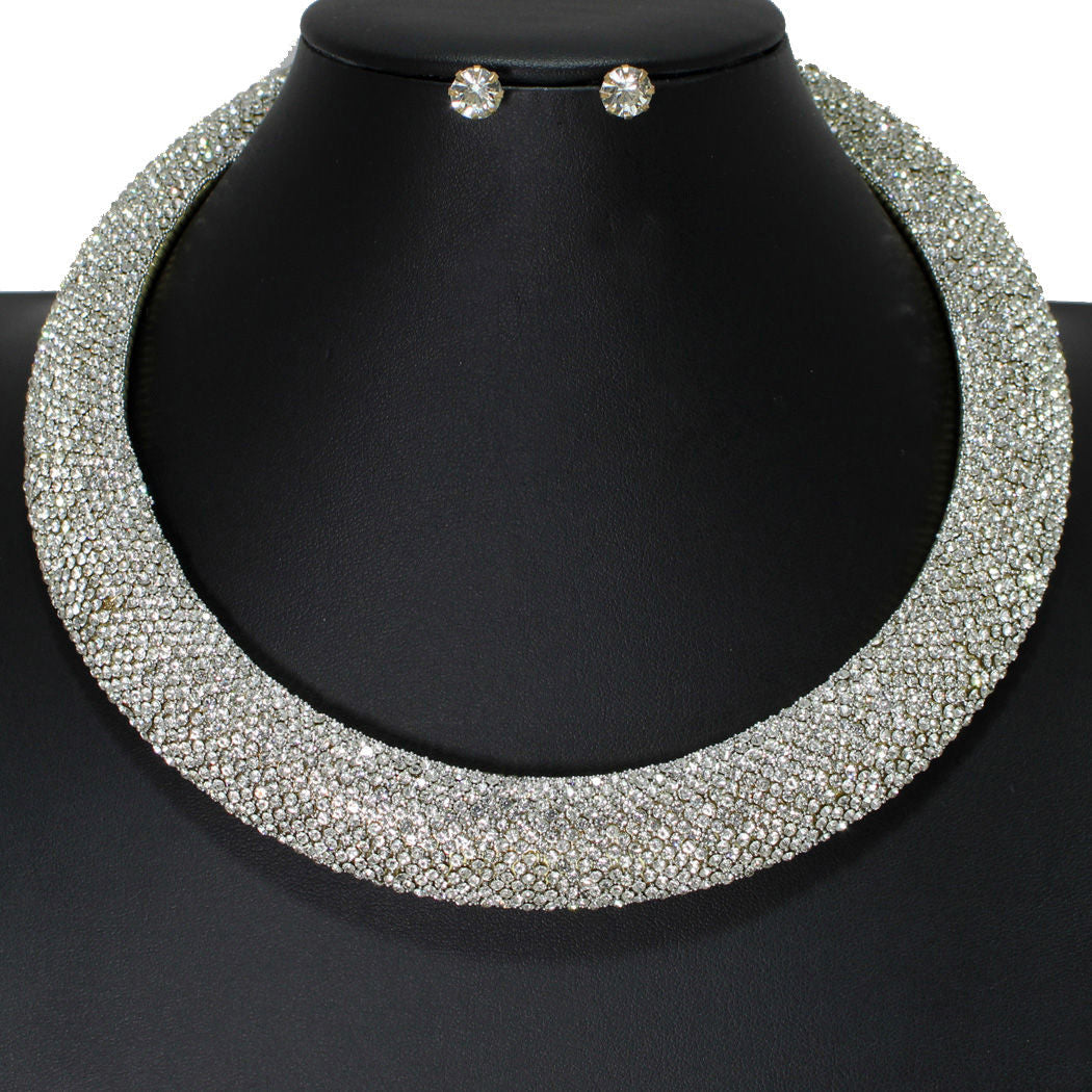 Collar Pave Clear Stone Torque Necklace for Women